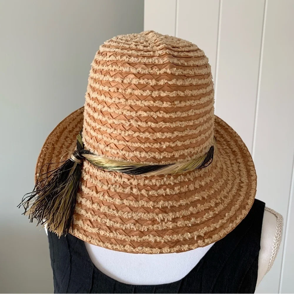 Gorgeous Made in Italy Vintage Straw Hat - Picture 3 of 8